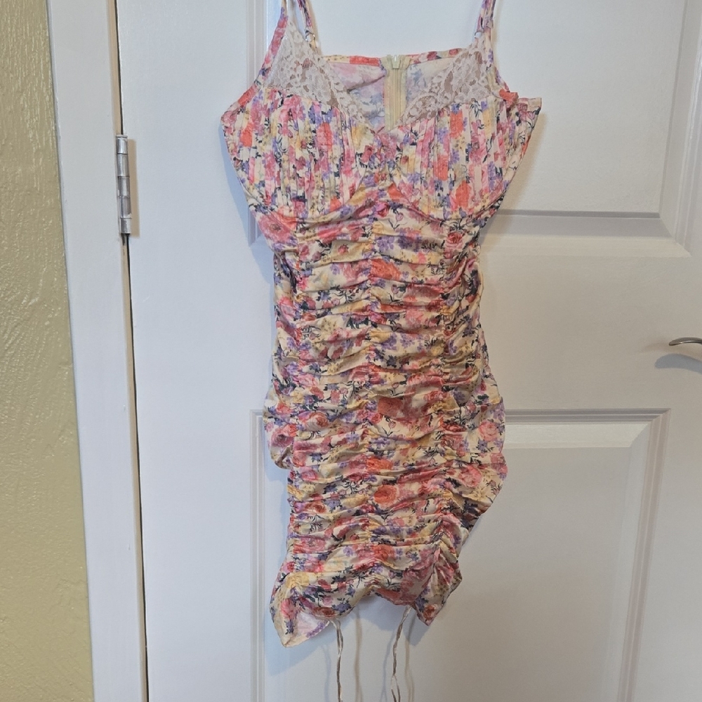 Strangers & lovers floral mini dress